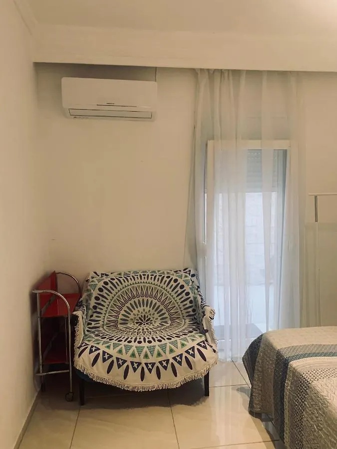 Cozy White Home Salonicco